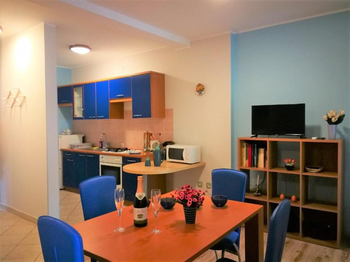 Apartments Bilic With Garden & Swimming Pool - 50M From The Beach Pjescana Uvala Exteriér fotografie